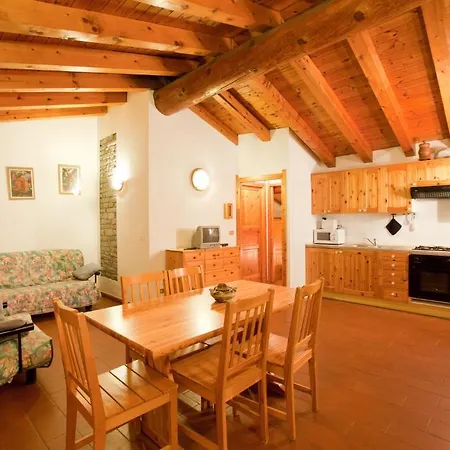 Affittacamere Scalvino Oda ve Kahvaltı Courmayeur