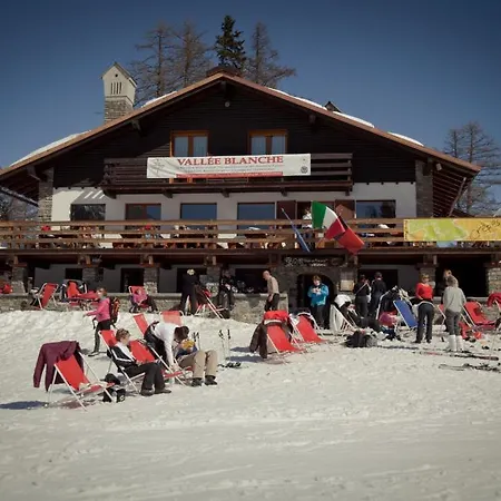 Affittacamere Scalvino Bed & Breakfast Courmayeur